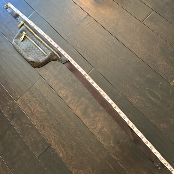 Michael Kors belt bag - Picture 6 of 9